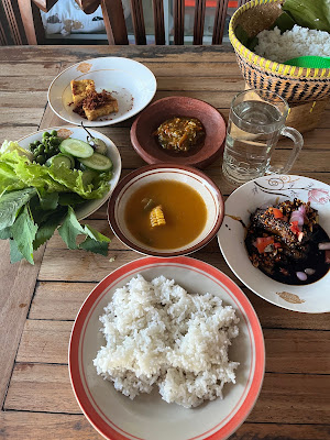 Ayam Goreng Kampung BU ISOH