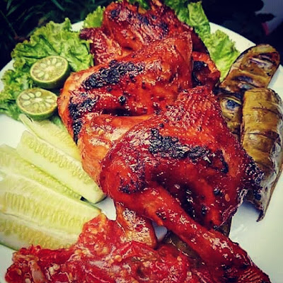 Ayam Goreng "Mba Pri"