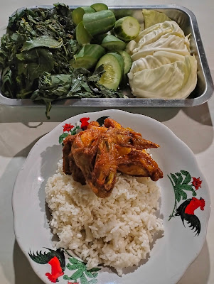 Ayam Goreng "Pada Suka"