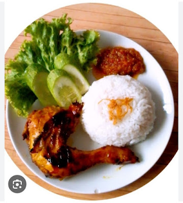 Ayam goreng serundeng mas dana