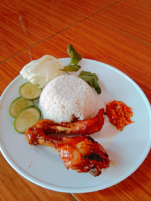 Ayam penyet sambel rawit