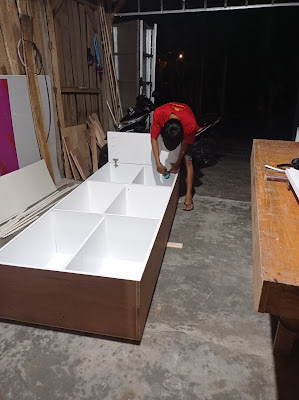 Azlan furniture