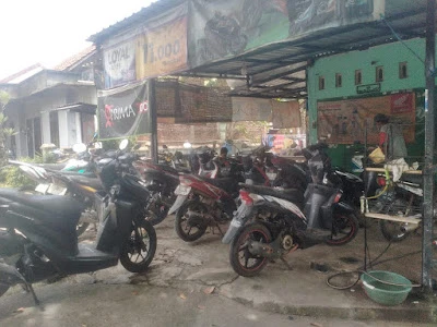Bengkel motor"TOPO service"