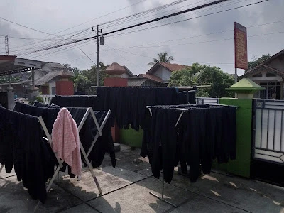 Inez Laundry Gentasari Bayeman Lor