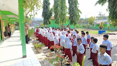 SD Negeri 3 Rawalo