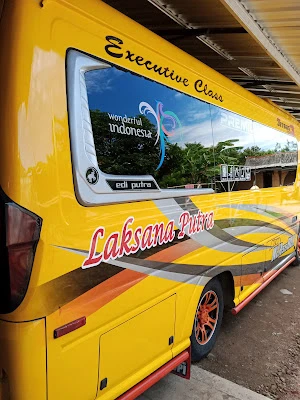 Laksana Putra Trans