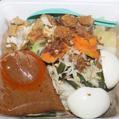 Kedai Gado-Gado "Bu Harti"