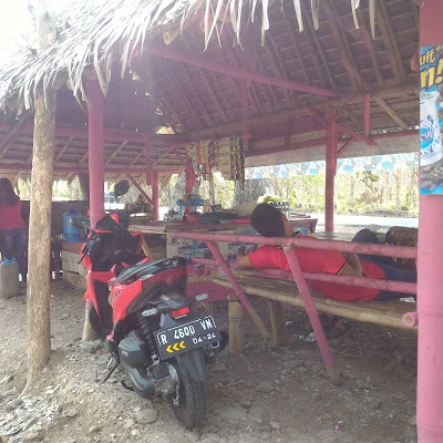 WARUNG SURYATI