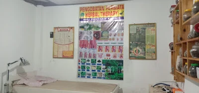Pengobatan permata herbalis.