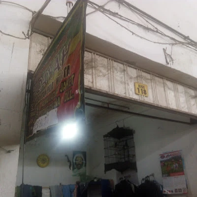 Penjahit Devan