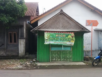 Kios Buah Segar