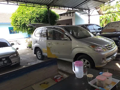 Dukun Cat Mobil & Motor Warna Indah Motor