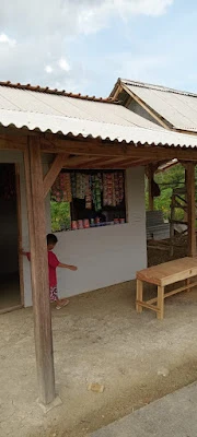 warung random neng geulis