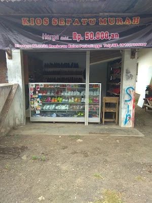 Kios Sepatu Murah