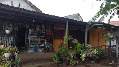 Bengkel sepeda pak sudi