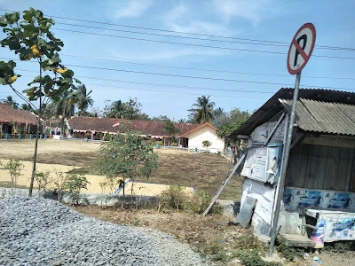SD Negeri 1 Parungkamal
