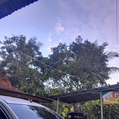 Pom mini dan grosir telor (Bpk. Suparno)