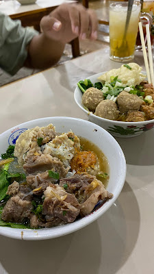 Bakso Balungan & Mie Ayam Kenari
