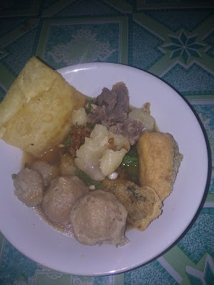 Bakso dan batagor kuah