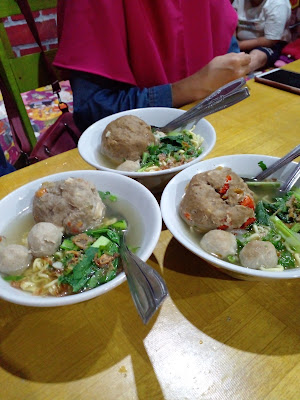 BAKSO JONTOR RESTO & CAFE