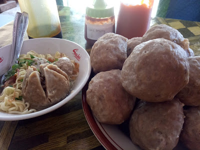 BAKSO KABITA, SOTO DAGING SAPI DAN MIE AYAM