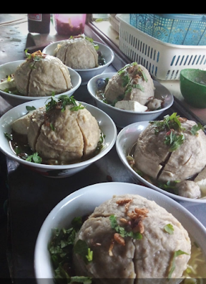 Bakso lava karang tengah
