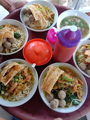 BAKSO MIE AYAM dan SEBLAK "IMAM"