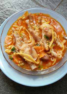 BAKSO & MIE AYAM PODOMORO