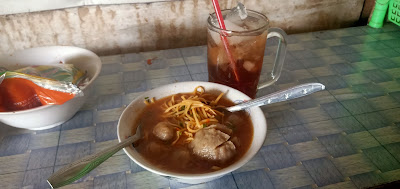 Bakso Pak Aris dan Fotocopy Hikmah