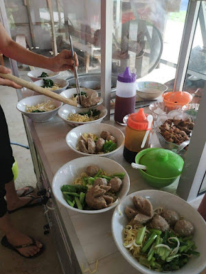 Bakso Pak Kemung Cabang Kampung Laut