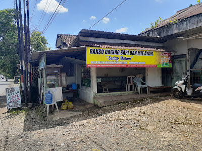 Bakso Sapi & Mie Ayam "Sedap Malam"