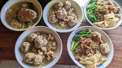 BAKSO SOLO WAKEHE CABANG SAMPANG