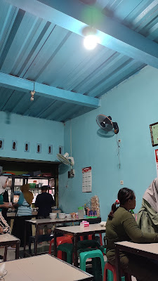 Bakso Soto dan Mie Ayam (Sumi Prapatan)