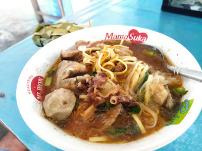 BAKSO & SOTO KECING