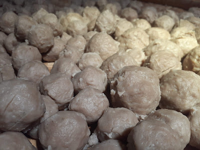 Bakso & Soto "YAMPI" GOCI SARI ll