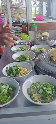 Bakso Tengah Sawah