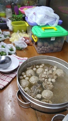 Bakso Urat Abu Aisyah