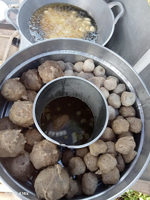 Bakso urat Santi Bowo