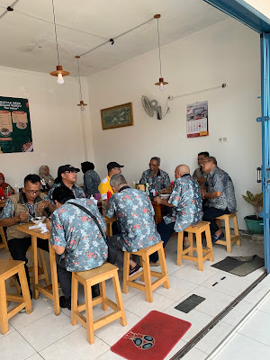 Bakso Wahyu Bu Imam