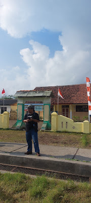 Balai Desa Ujunggagak