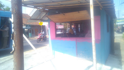 Basecamp Warung Nongkrong Fendi Bima