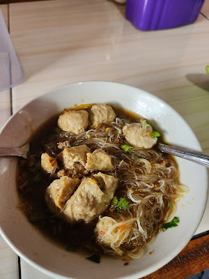 Baso & Mie Ayam Babeh