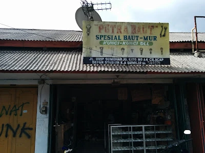 Putra Baut