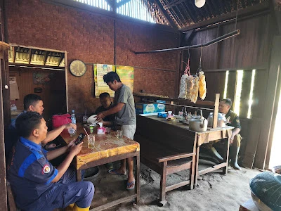 Warung Nini Lareng
