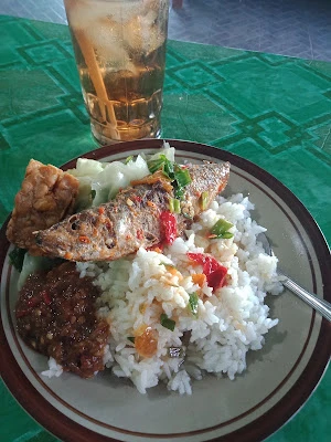 Warung Makan & Cucian Mobil "TIRTA ABADI" Pancasan.