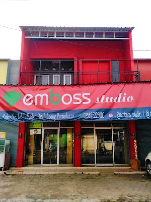 Emboss Studio