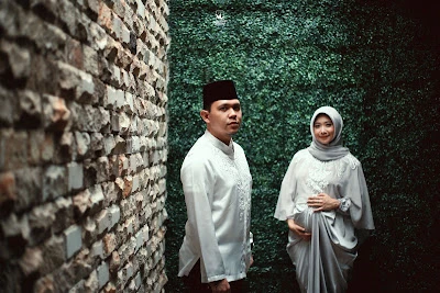 silent studio wedding