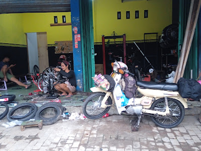 Wheel Alignment Service Workshop