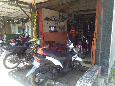bengkel S.T. Motor