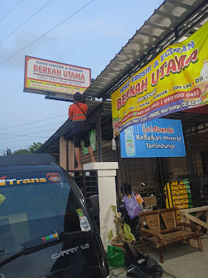 Berkah Utama Mart dan Grosir Le Minerale